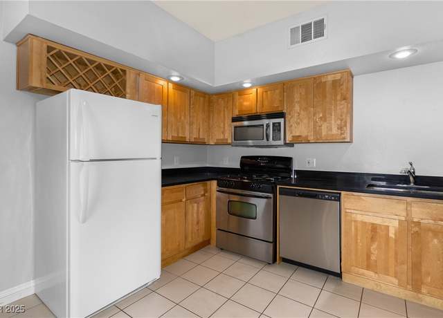 Property at 8400 W Charleston Blvd #111, Las Vegas, NV 89117, 2 beds, 2 baths
