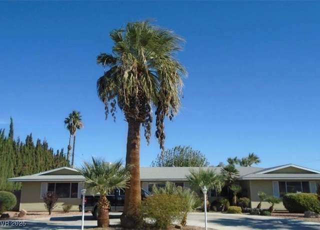 Property at 4228 Gaye Ln, Las Vegas, NV 89108, 5 beds, 3 baths