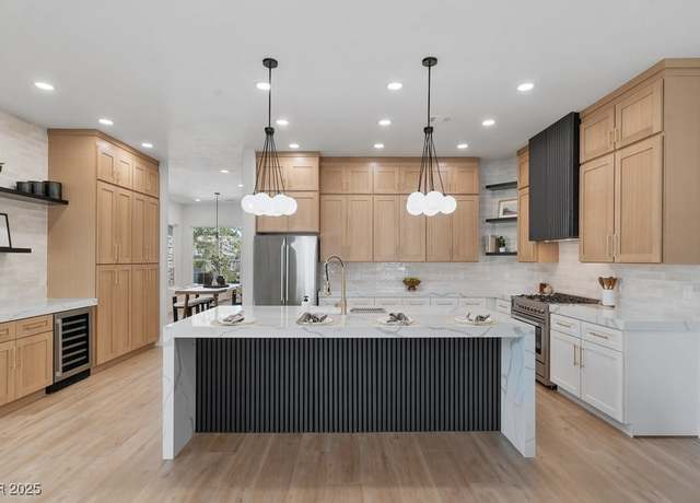 Property at 10816 Elm Ridge Ave, Las Vegas, NV 89144, 4 beds, 3 baths