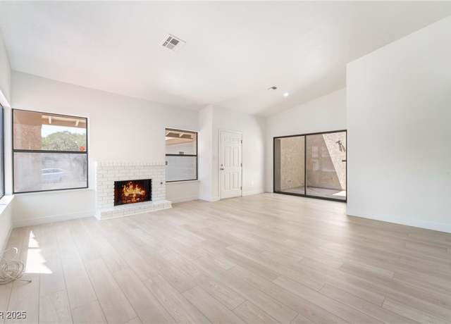 Property at 1996 Heritage Oaks St, Las Vegas, NV 89119, 3 beds, 2 baths