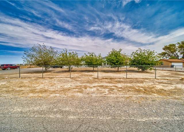 Property at 2790 Hacienda St, Pahrump, NV 89048, 4 beds, 3 baths