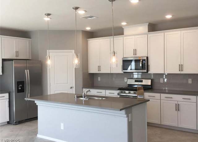 Property at 3028 Gravino Ave, Henderson, NV 89044, 5 beds, 3 baths