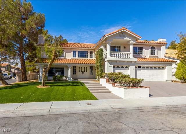 Property at 3021 Ocean Port Dr, Las Vegas, NV 89117, 7 beds, 4.5 baths