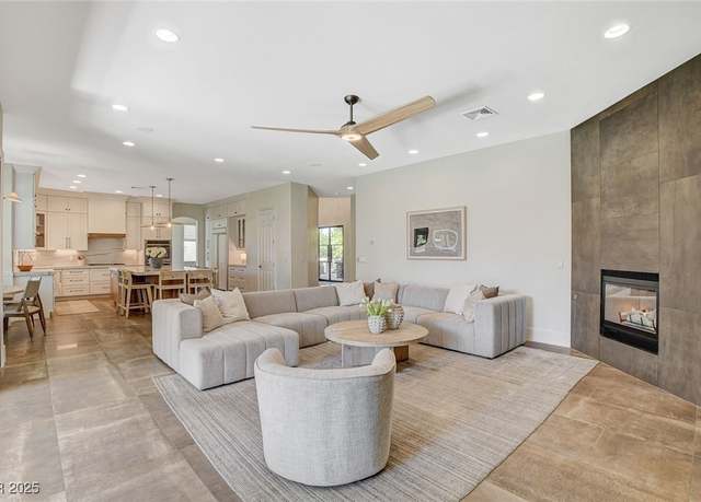 Property at 1266 Imperia Dr, Henderson, NV 89052, 5 beds, 4.5 baths