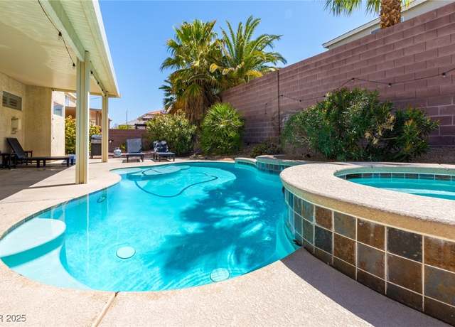 Property at 6251 Tuckaway Cove Ave, Las Vegas, NV 89139, 5 beds, 3 baths