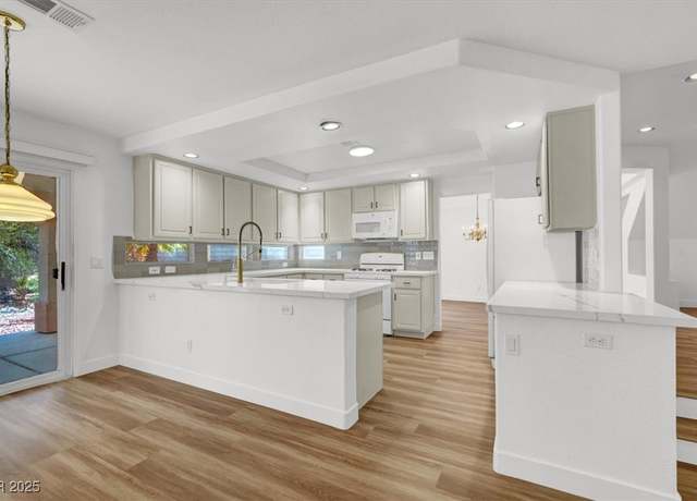 Property at 9824 Babys Breath Ct, Las Vegas, NV 89183, 4 beds, 2.5 baths