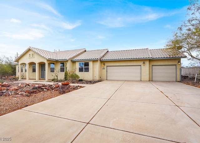 Property at 822 Fairview Dr, Henderson, NV 89015, 3 beds, 2 baths