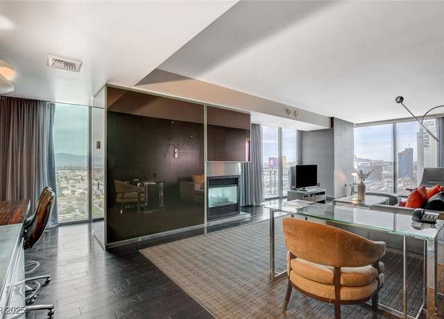 Property at 4381 W Flamingo Rd #2202, Las Vegas, NV 89103, 1 bed, 1.5 baths