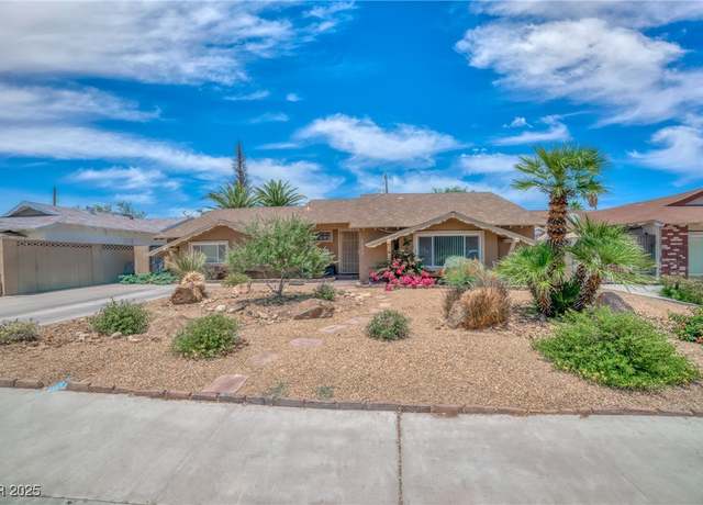 Property at 2009 E Oakey Blvd, Las Vegas, NV 89104, 4 beds, 2 baths