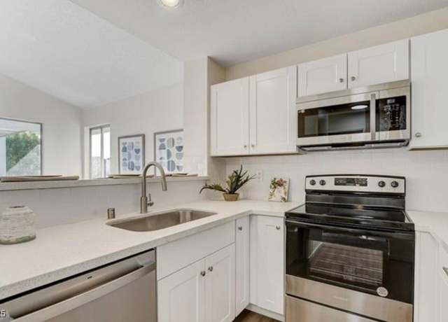 Property at 5600 Orchard Ln, Las Vegas, NV 89110, 2 beds, 1 bath