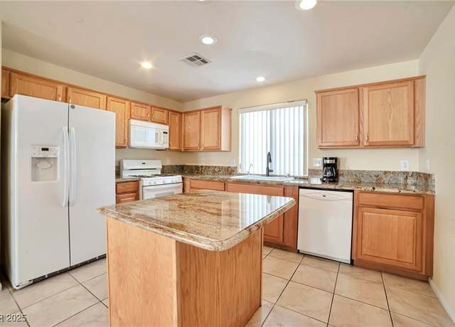 Property at 9614 Orchard Oasis Ct, Las Vegas, NV 89147, 3 beds, 2.5 baths