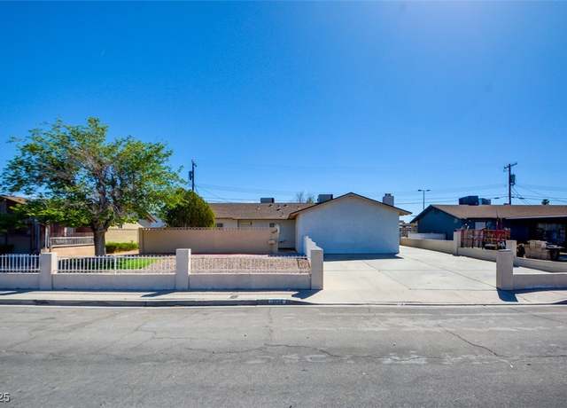 Property at 3254 Greenbriar Dr, Las Vegas, NV 89121, 5 beds, 2 baths