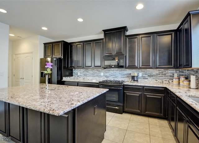Property at 12391 Pinetina St, Las Vegas, NV 89141, 3 beds, 2.5 baths