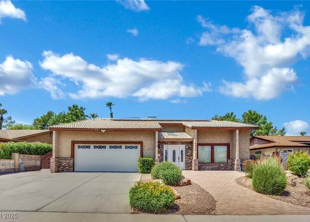 Property at 2233 Marlboro Dr, Henderson, NV 89014, 5 beds, 2.5 baths