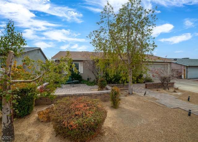 Property at 250 Tonalea Ave, Henderson, NV 89015, 1 bed, 1 bath