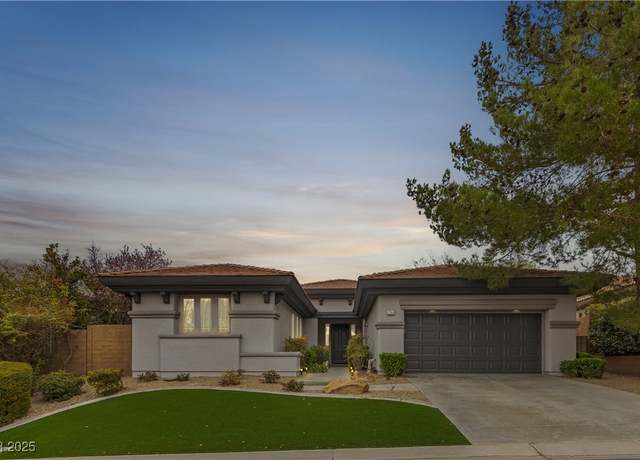 Property at 26 Moraine Dr, Henderson, NV 89052, 3 beds, 2.5 baths