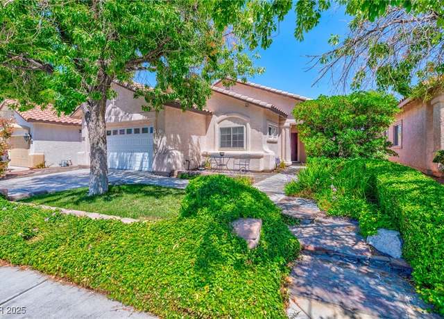 Property at 920 Royal Plum Ln, Las Vegas, NV 89144, 3 beds, 2 baths
