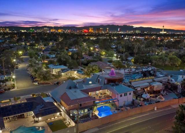 Property at 4318 Ridgecrest Dr, Las Vegas, NV 89121, 4 beds, 4.5 baths