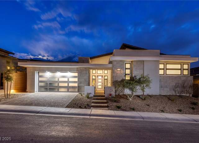 Property at 148 Tre Pietre St, Henderson, NV 89011, 3 beds, 3.5 baths