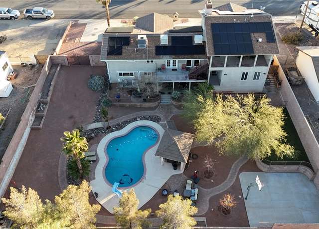 Property at 260 E Desert Rose Dr, Henderson, NV 89015, 5 beds, 3.5 baths