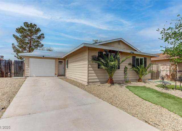 Property at 4739 Glenndavis Dr, Las Vegas, NV 89121, 3 beds, 2 baths