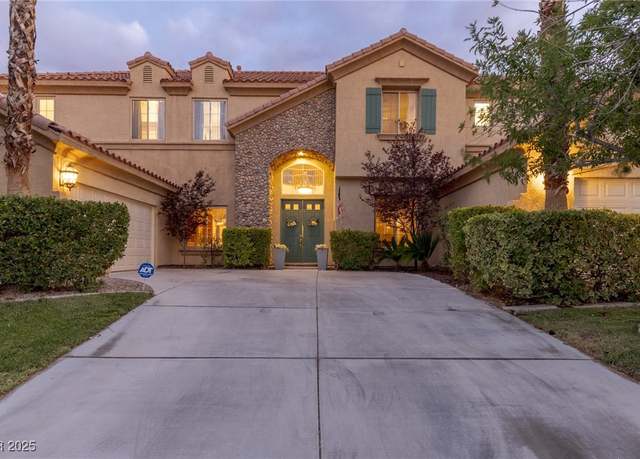 Property at 8095 Dark Hollow Pl, Las Vegas, NV 89117, 4 beds, 4.5 baths