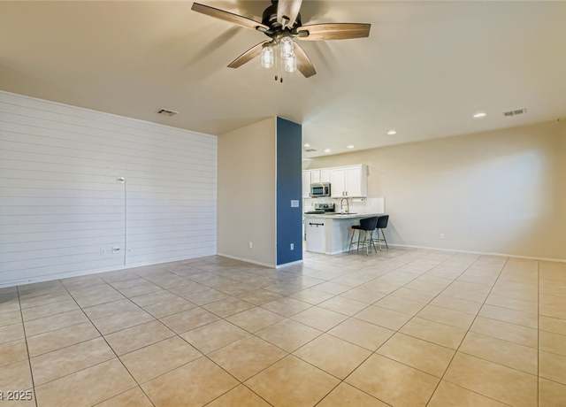 Property at 7928 Violet Dawn St, Las Vegas, NV 89149, 3 beds, 2.5 baths