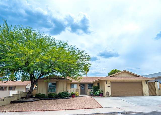 Property at 4161 Royalhill Ave, Las Vegas, NV 89121, 4 beds, 2 baths