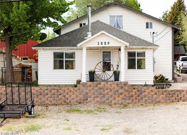 Property at 1829 Campton St, Ely, NV 89301, 4 beds, 2.5 baths