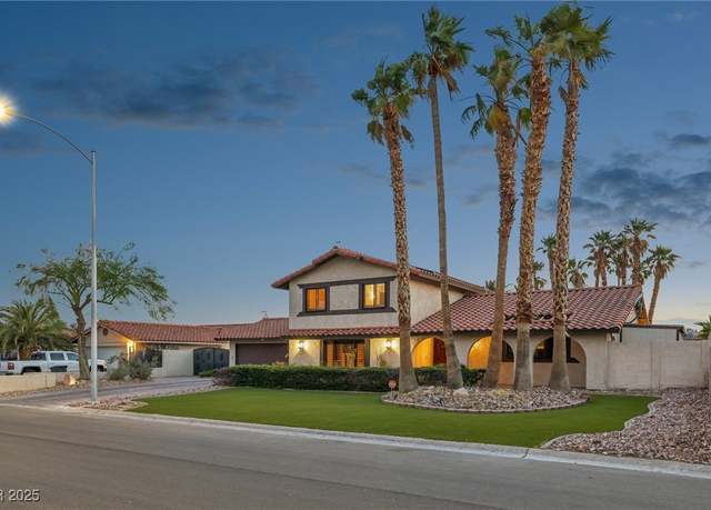 Property at 1251 Los Meadows Dr, Las Vegas, NV 89110, 4 beds, 3 baths