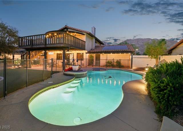 Property at 1251 Los Meadows Dr, Las Vegas, NV 89110, 4 beds, 3 baths