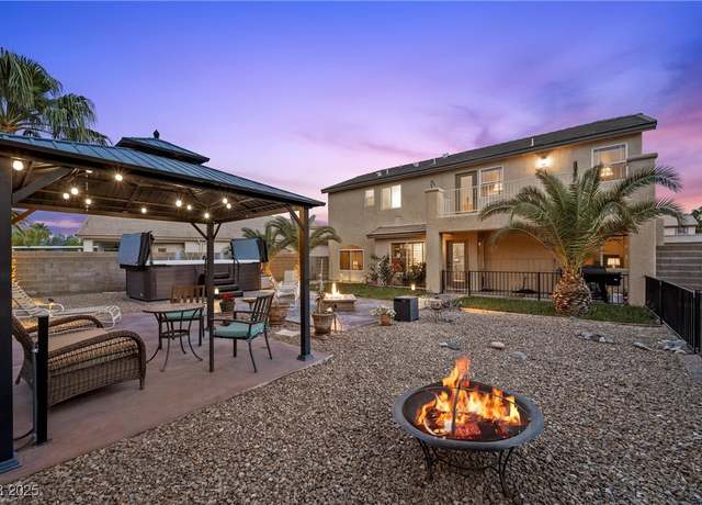 Property at 8208 Fritzen Ave, Las Vegas, NV 89131, 5 beds, 3.5 baths