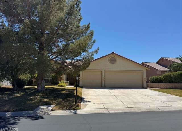 Property at 5121 Burr Oak Dr, Las Vegas, NV 89130, 4 beds, 2 baths