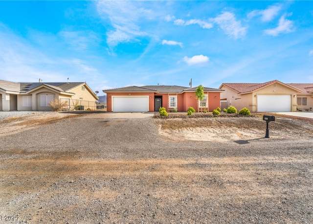 Property at 6661 Gallup Ct, Pahrump, NV 89060, 3 beds, 2 baths
