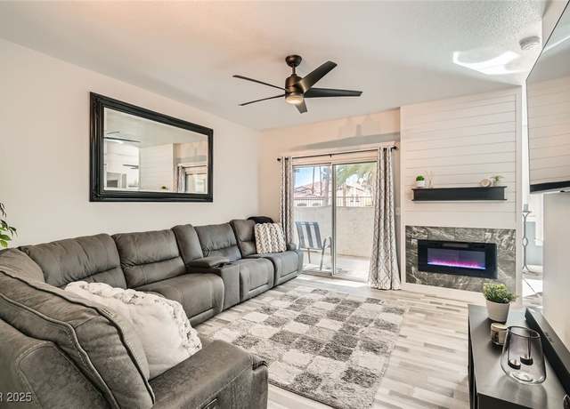 Property at 2975 Bluegrass Ln #412, Henderson, NV 89074, 3 beds, 2 baths