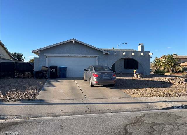 Property at 791 Fountain Hills Ave, Henderson, NV 89002, 4 beds, 2 baths