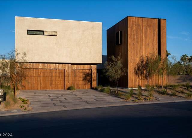 Property at 6876 Milos Rd, Las Vegas, NV 89118, 5 beds, 5.5 baths