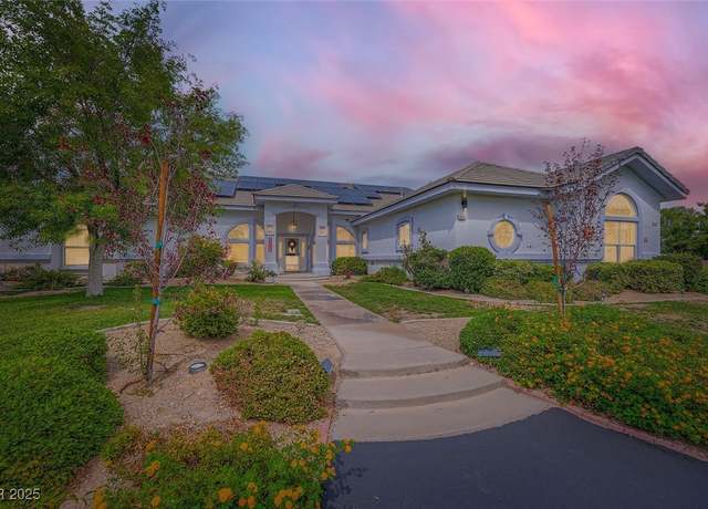 Property at 8640 Horse Dr, Las Vegas, NV 89143, 4 beds, 3.5 baths