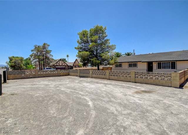 Property at 2315 Lincoln Rd, Las Vegas, NV 89115, 3 beds, 2 baths