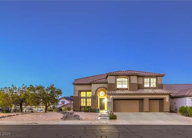 Property at 722 Descartes Ave, Henderson, NV 89002, 4 beds, 3.5 baths