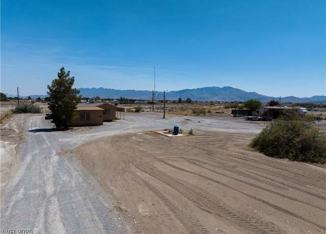 Property at 1141 W Chipmunk Rd, Pahrump, NV 89048, 2 beds, 2 baths
