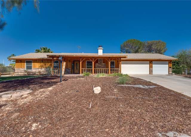 Property at 7950 Red Barn Dr, Las Vegas, NV 89123, 4 beds, 3 baths