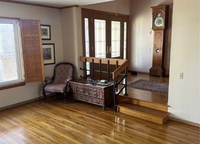 Property at 2917 Chapala Dr, Las Vegas, NV 89120, 4 beds, 2.5 baths