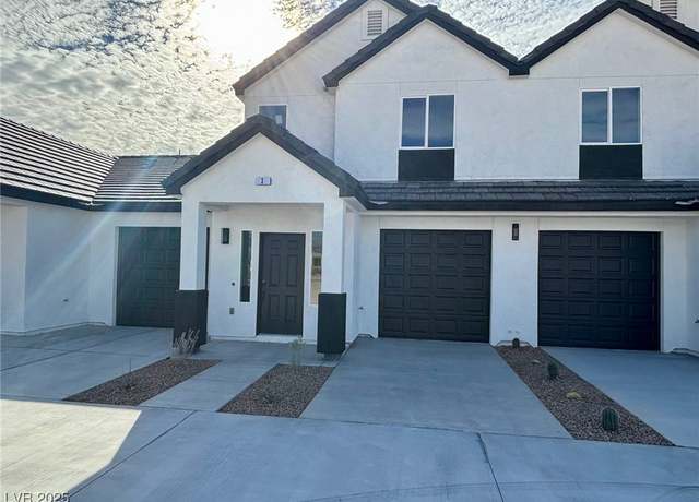 Property at 384 E Erin St #3, Pahrump, NV 89048, 3 beds, 2.5 baths