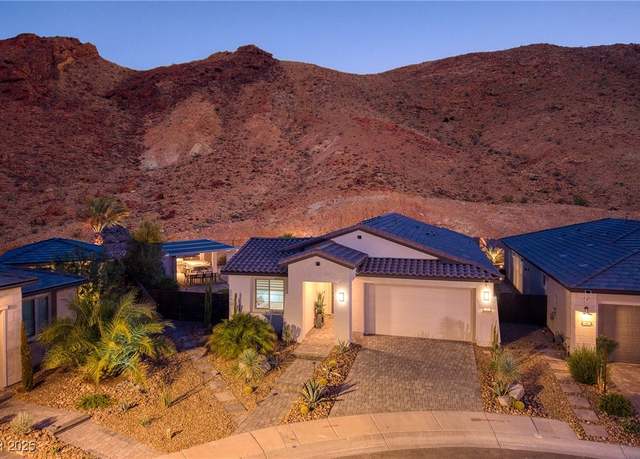 Property at 11 Acacia Creek Ct, Henderson, NV 89011, 2 beds, 2 baths