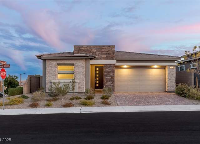 Property at 912 Calluna Hills Ln, Las Vegas, NV 89138, 3 beds, 2 baths