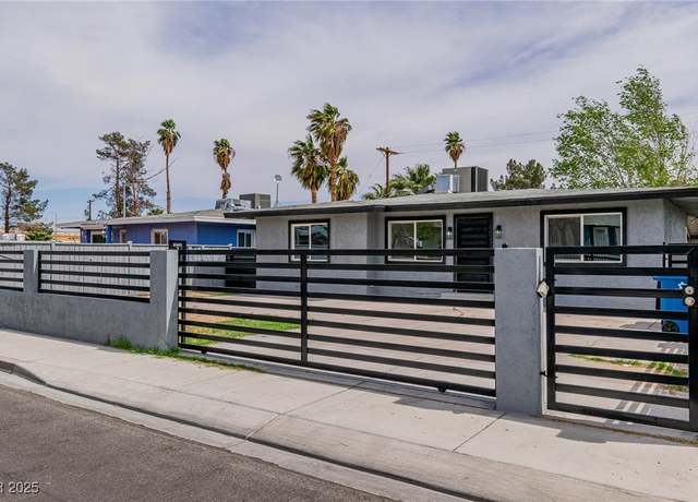 Property at 244 N 19th St, Las Vegas, NV 89101, 4 beds, 2 baths