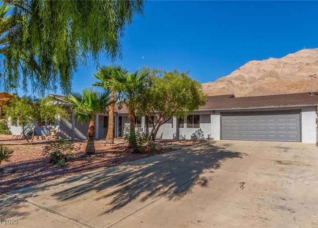 Property at 738 Rossmore Dr, Las Vegas, NV 89110, 5 beds, 2.5 baths