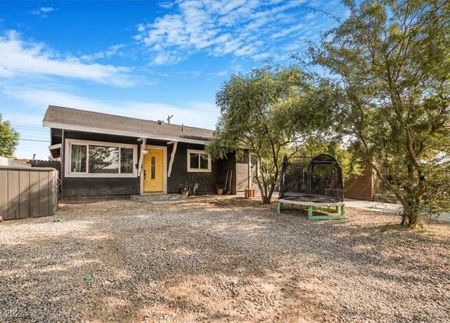 Property at 3104 Dillon Ave, North Las Vegas, NV 89030, 3 beds, 1 bath