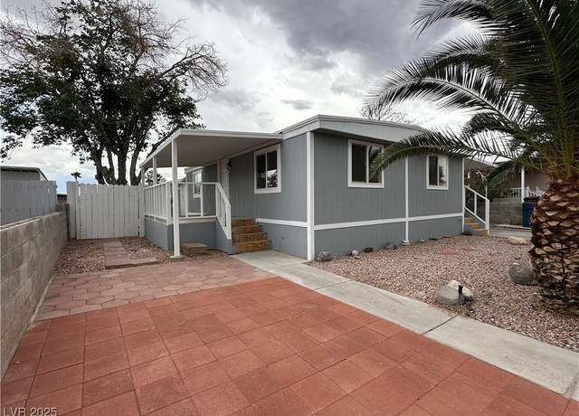 Property at 3348 Big Sur Dr, Las Vegas, NV 89122, 2 beds, 1 bath
